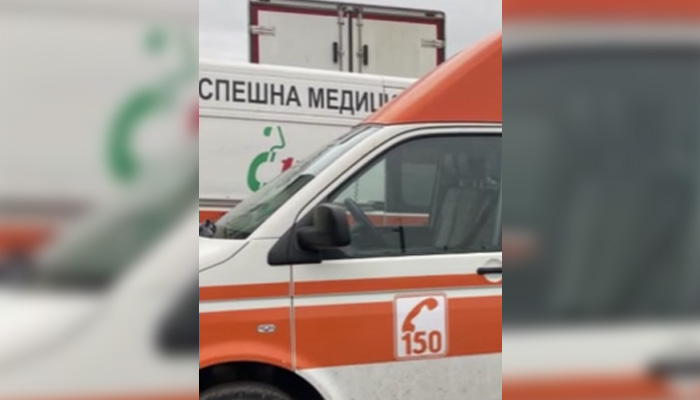 Шофьорът трафикант и спътникът му са били с униформи на