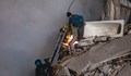 Спасиха момиче, заклещено между етажите на взривения блок в Днипро