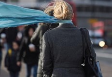 Вятърът ще донесе порция студен въздухПредупреждение за потенциално опасно време