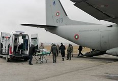 Новороденото се е нуждаело от спешна медицинска помощЕкип за аварийно спасително