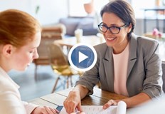 Отпада изискването за висше образованиеИздаването на т нар Синя карта на