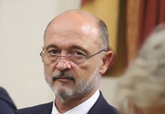 Ако видя че има незаконни неща или такива направени в