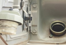 Кражбата на нафта е станала след взломяване на капачките на