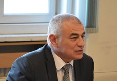 Социалистът смята че управлението на служебно правителство не е добре