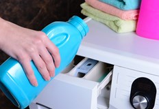 Концентрираният омекотител е по усъвършенстван и изисква по малко дозиране от неконцентриранияАроматизирането