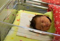 Новородените са проплакали съответно на 2 и на 3 януари
