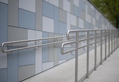 Участници в конкурса могат да бъдат юридически лица – държавни