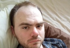 Депутатът от Демократична България Албена Симеонова му е помогнала със