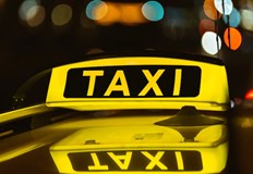 Пътничка в таксиметровия автомобил е леко пострадалаШофьор на такси загина