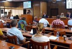 Това се случи с 47 гласа за и само 1