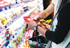 Сред тях са Мигрос Шок А101 и КарфурТурски супермаркети обявиха