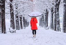 По значителни снеговалежи се очакват през уикендаДинамично време с чести нахлувания