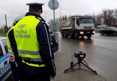 Загинали в катастрофи нямаОбщо 16 души са ранени в 14