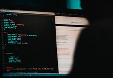 Споменават се имена на магистрати и полицаи за да изглеждат