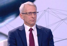 Според него има два начина да се формира мнозинство –