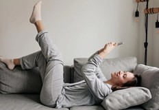 По добре сам отколкото зле придружен нали Ако сте сами и се