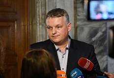 Председателят на парламентарната комисия по здравеопазване каза още че поскъпването