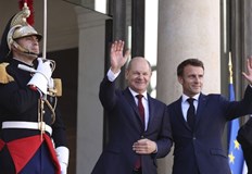 Олаф Шолц и Еманюел Макрон потвърдиха целта си – към