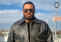 Певецът не желае да го поздравяват за ВасильовденФолк изпълнителят Азис