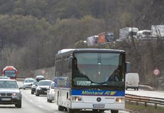 Ограничението на движението е заради почистване на пътната настилка и