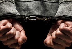 Заподозреният е влачил кучето със скутерМъж влачи със скутеркуче Животното