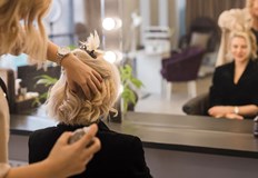 Твърди се че има забрана момичетата да работят в търговските