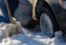 Как да действате за да не окажете в снежен капанВъв