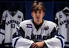 Александър Стаменов учи американците на мусака и баница преследвайки голямата