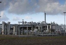 Властите на страната смятат че по нататъшната му експлоатация е опасна