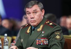 Полша е готова да прати танкове Леопард на КиевНачалникът на