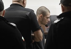 Сега Михайлов е обвинен за това че се е заканил