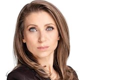 Искра Михайлова бе категорична че българите искат да запазят валутния