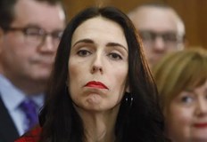 Джасинда Ардърн изненада новозеландците с изявлението си Дойде моето време Премиерката