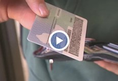 Биометрията представлява снимката на лицето подписа на лицето и 2