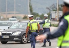 Той е изпреварил камион с много висока скорост и е