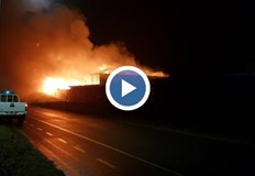 При инцидента пострада мъжБивша дискотека изгоря в Бургас ОД на МВР