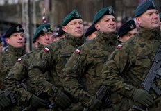 Държавата граничеща с Русия възнамерява да увеличи въоръжените си сили