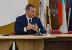 Необходимо ни е законодателство което да дисциплинира чуждестранните шофьори заяви