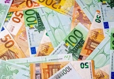 Таксата за обмяна в евро да важи в предвидения първоначален