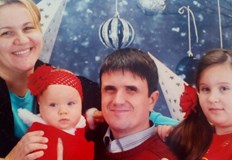 Бащата на две деца продължава лечението си в Турция но