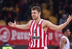 Баскетболистът е един от топ спортистите в челото на подреждането в