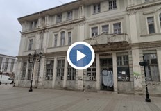 Емблематични сгради и паметници са в очакване на по добро бъдеще