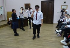 Пътнотранспортните нарушения и престъпления бяха разяснени на дванадесетокласници от АЕГ