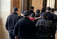 В съдебната зала стана ясно че близките на децата им