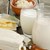 Мениджър на хипермаркет: Цените на млечните продукти бележат спад
