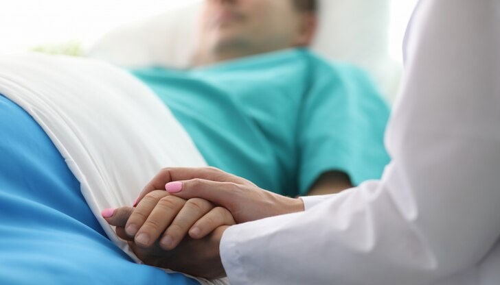 Таксиархис се събудил точно преди да изключат животоподдържащите му системи Таксиархис се събудил точно преди да изключат животоподдържащите му системи