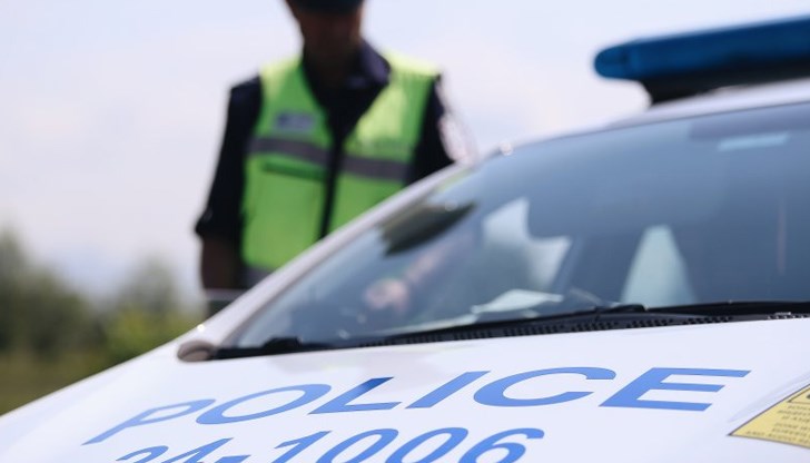 Сигнал за намушкан с нож мъж в район Студентски град е получен вчера Сигнал за намушкан с нож мъж в район Студентски град е получен вчера