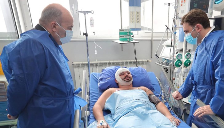 Състоянието на Християн Пендиков се подобрява