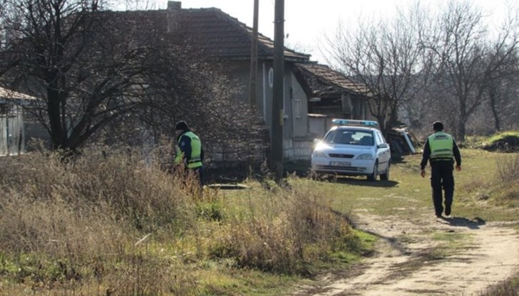 18-годишният младеж е бил заловен и още в предварителната беседа е признал за престъплението 18-годишният младеж е бил заловен и още в предварителната беседа е признал за престъплението
