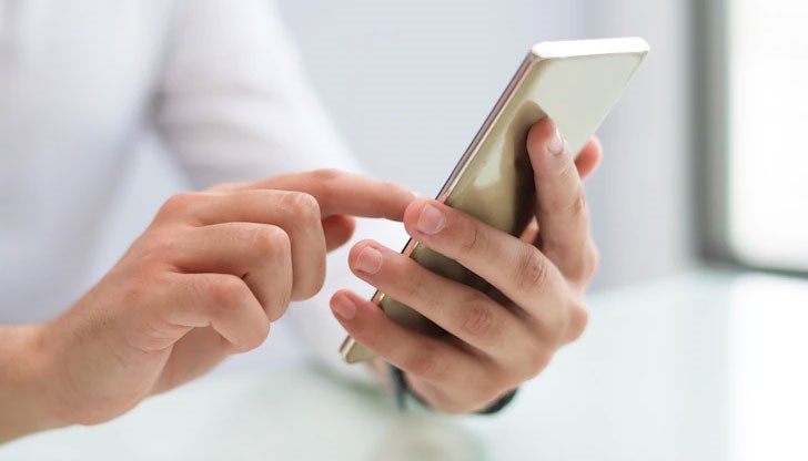 Измамниците искат лични данни, за да ви запишат за презентация на нов масажен стол Измамниците искат лични данни, за да ви запишат за презентация на нов масажен стол